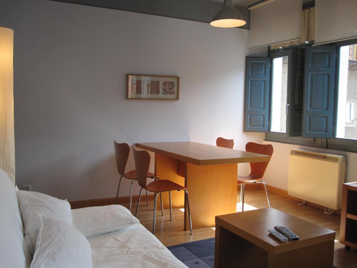 Apartamentos Legazpi Cangas De Narcea Εξωτερικό φωτογραφία