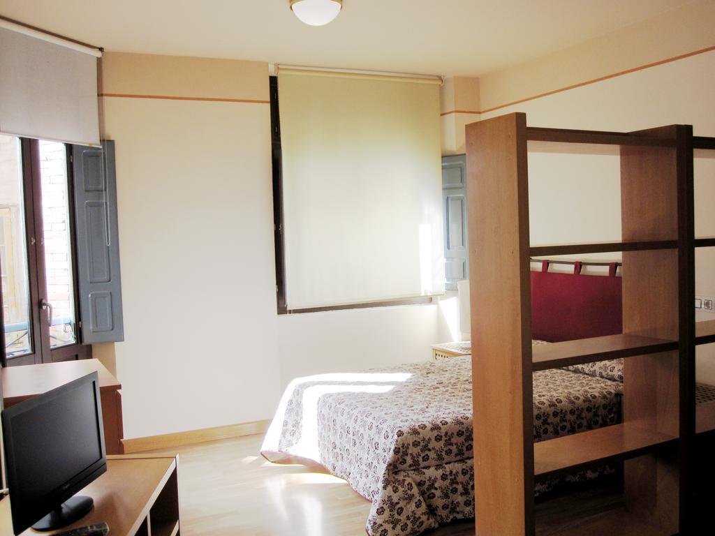 Apartamentos Legazpi Cangas De Narcea Εξωτερικό φωτογραφία